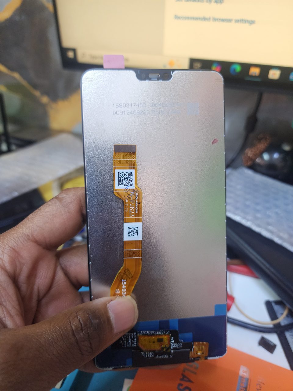 Oppo F7