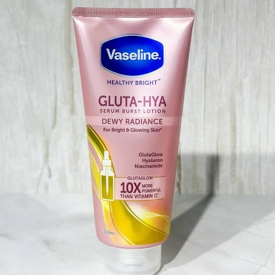 Vaseline Lotion - Gluta hya serum