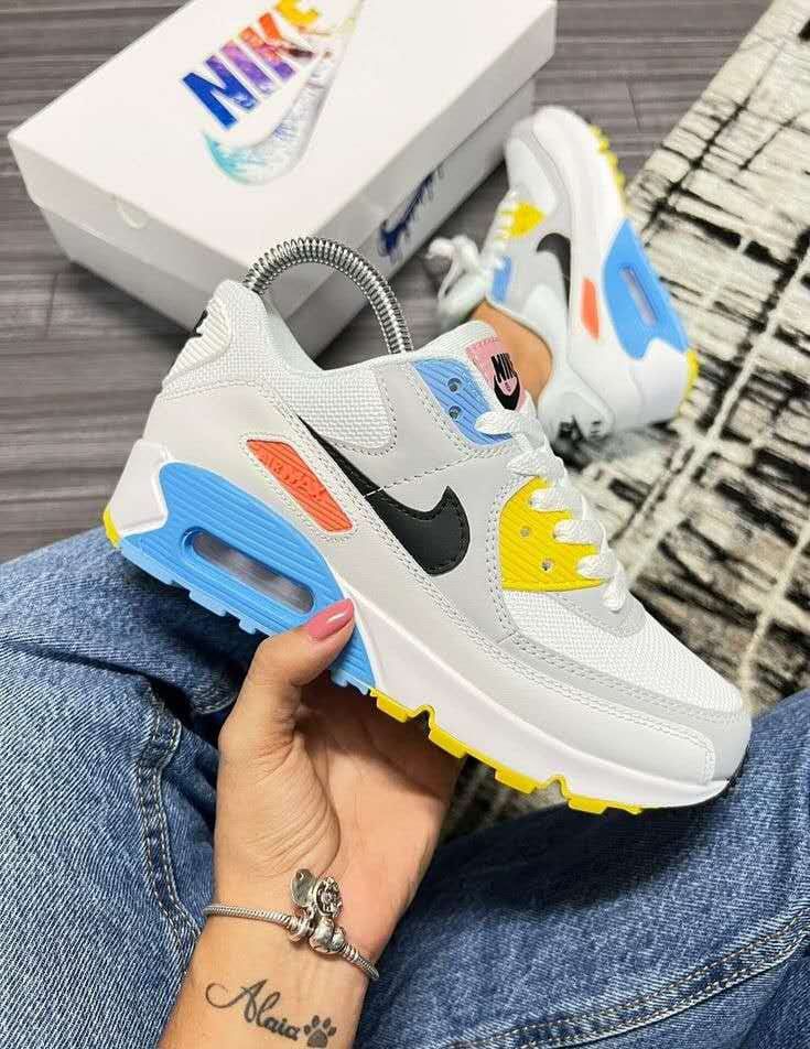 Nike Air Max 90