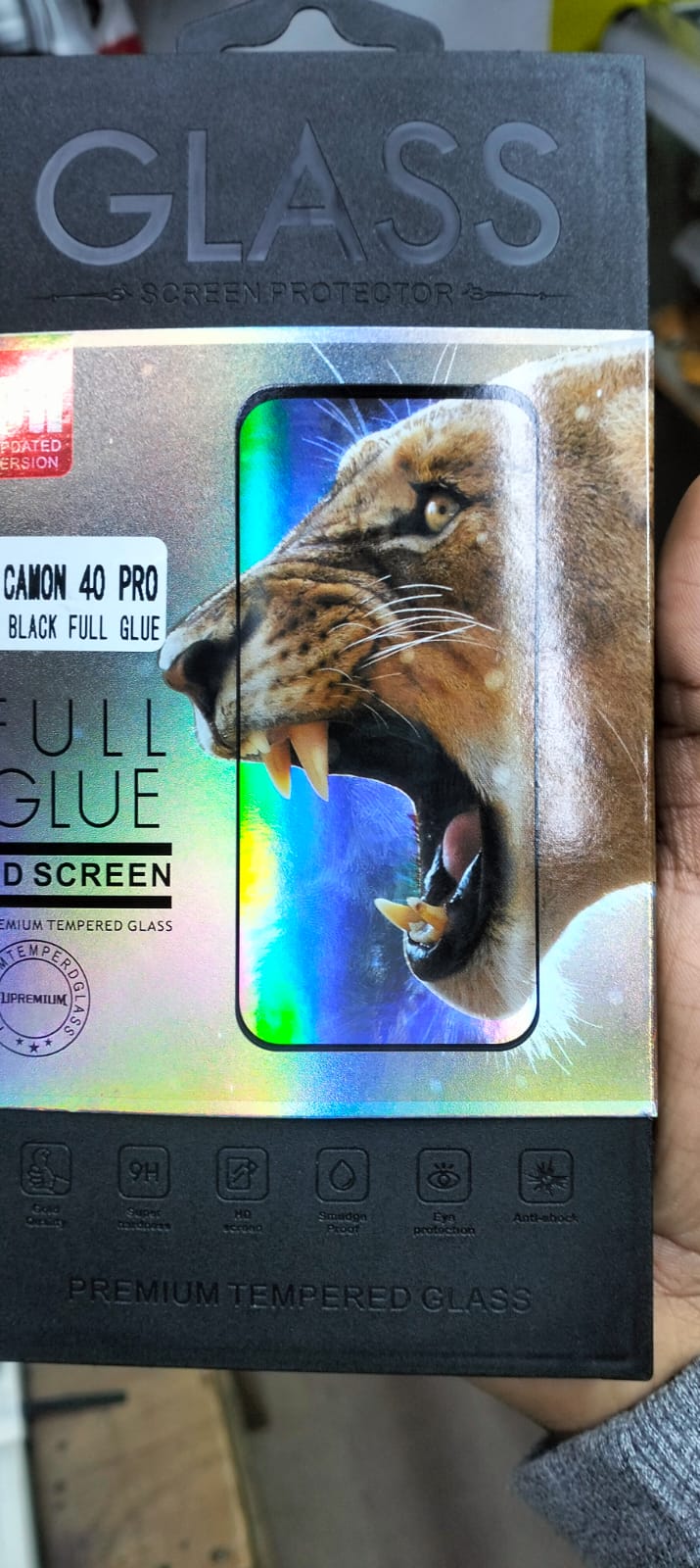 Curved Camon 40 Pro