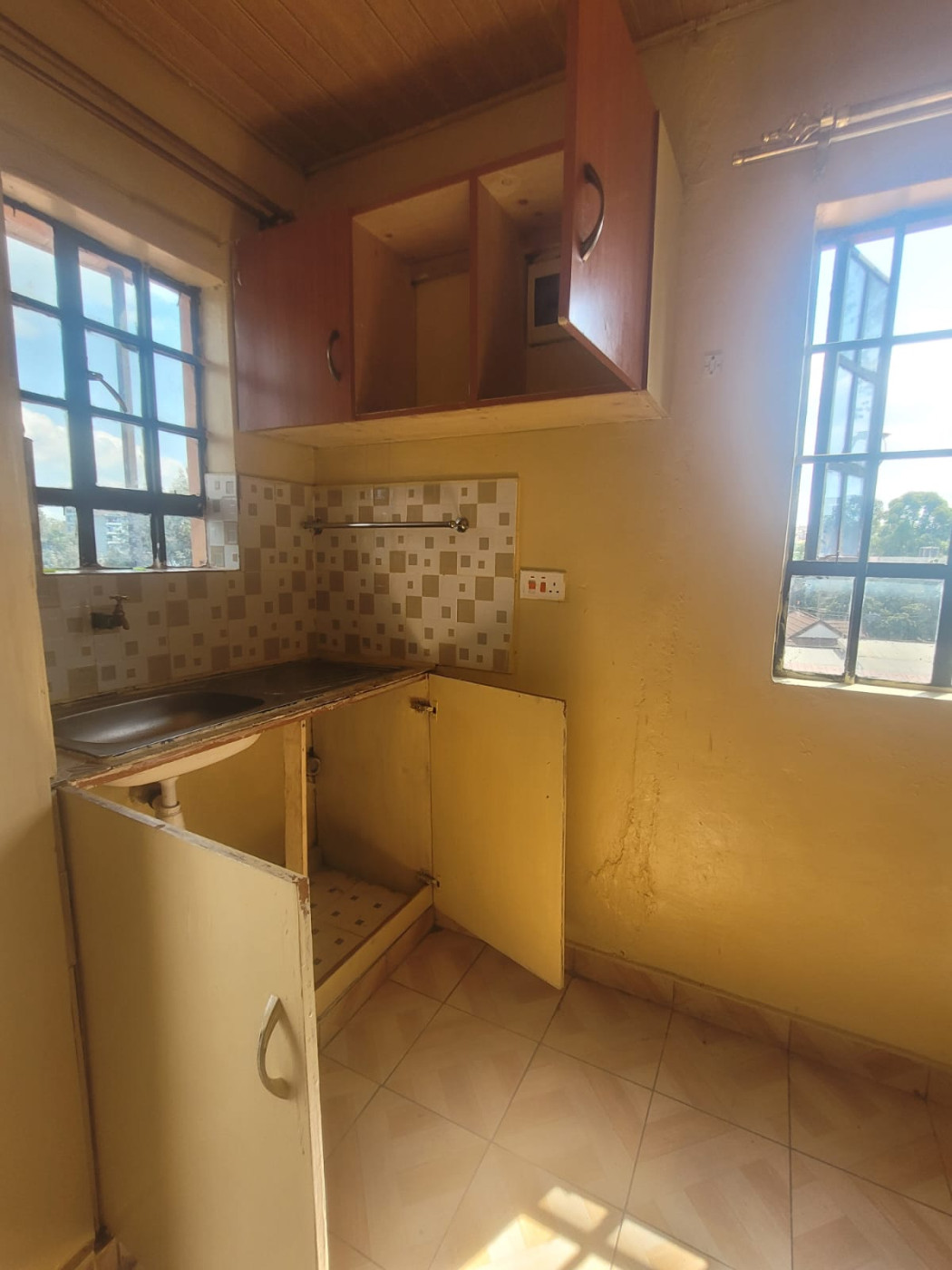Kitchen 1